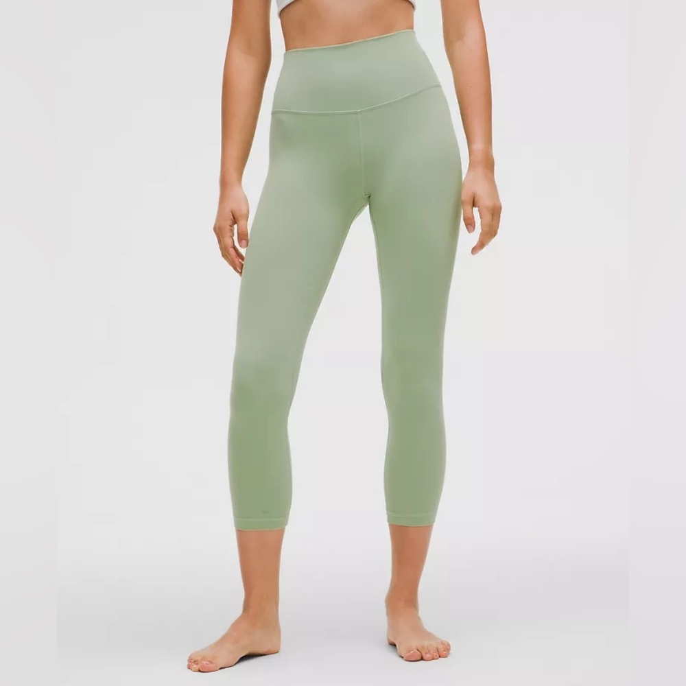 Lululemon Align High-Rise Crop 23” in “palm court” size 2